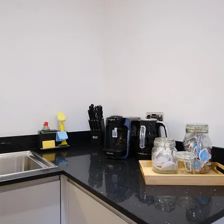 Tv | Near Key Attractions | Quality Staycation Apartment