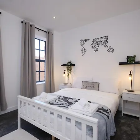 Tv | Near Key Attractions | Quality Staycation Birmingham